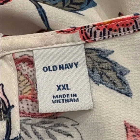 Old Navy Floral Tank Top Button Closure Size XXL EUC Like New - Picture 9 of 12